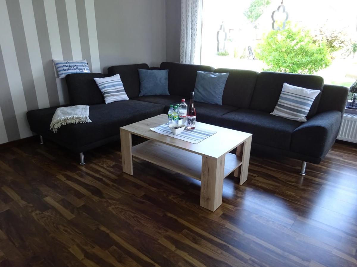 Ferienwohnung Schwiemann, Erdgeschoss Cadenberge المظهر الخارجي الصورة